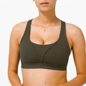 Lululemon Stash it All Bra